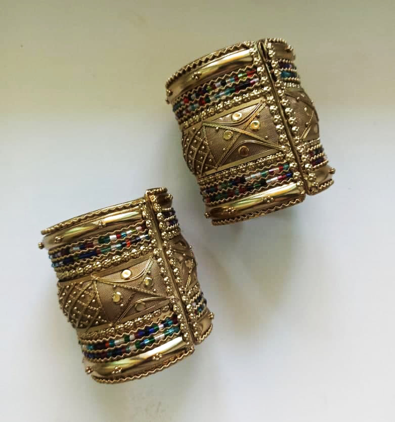 Красивые индийские золотые браслеты