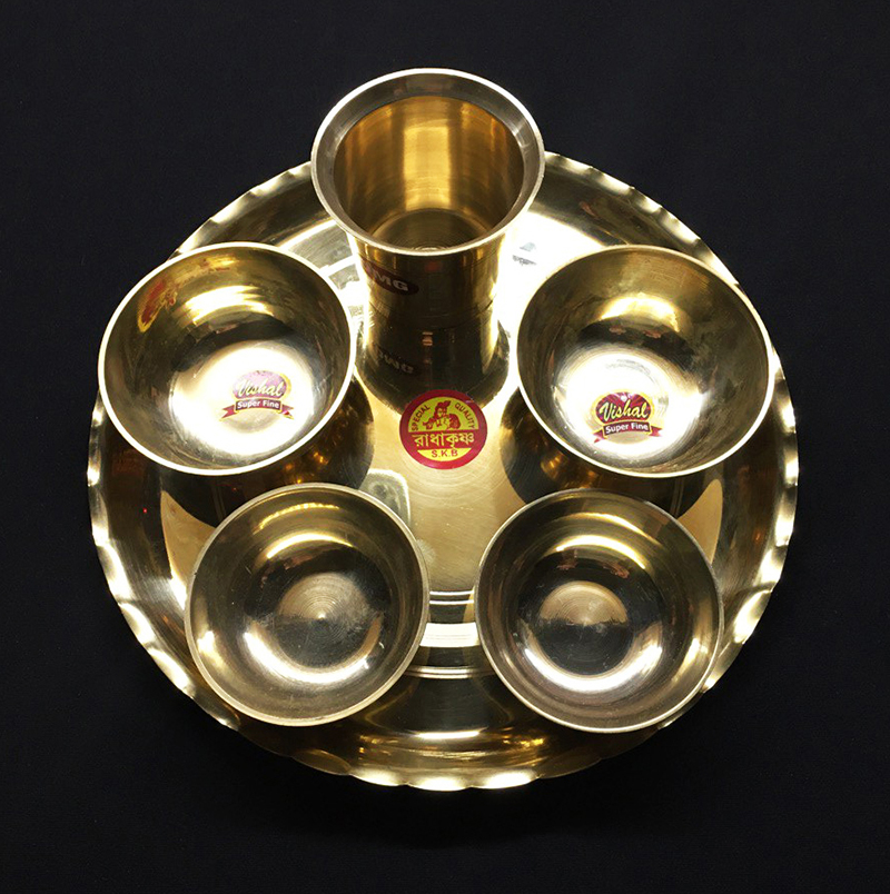 Посуд для пропонування бхоги