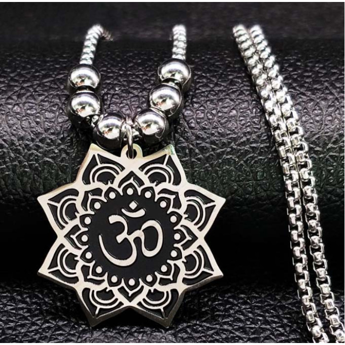 Кулон Ом в лотосі 